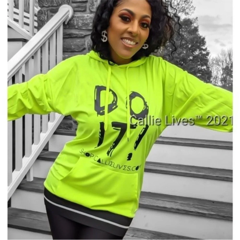 Callie Lives “Do IT” Hoodie Top: Size 2X - Picture 1 of 17